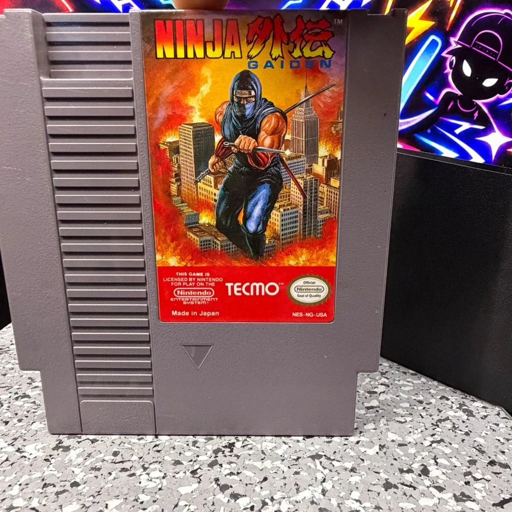 Ninja Gaiden Nintendo NES Tecmo 1989 Video Game Cartridge NES-NG-USA Dust Sleeve